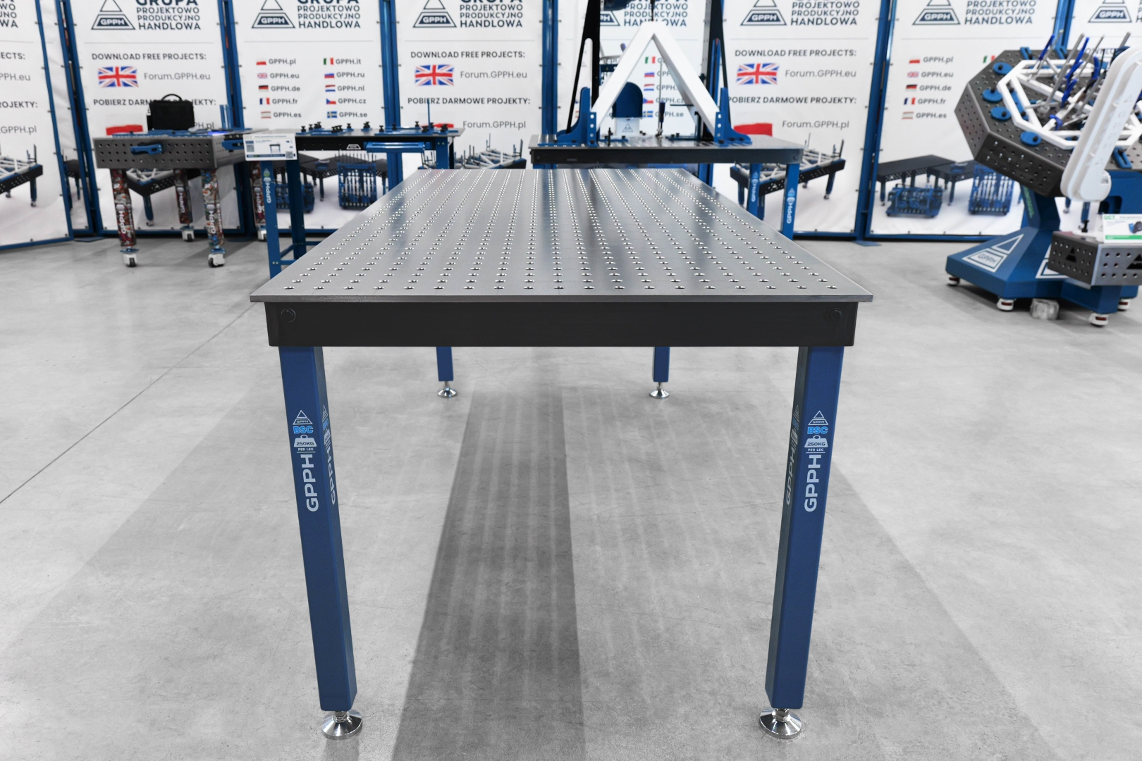 Stół Spawalniczy BASIC Rozmiar - 2000x1000mm, Siatka - 50x50mm, System - Φ16