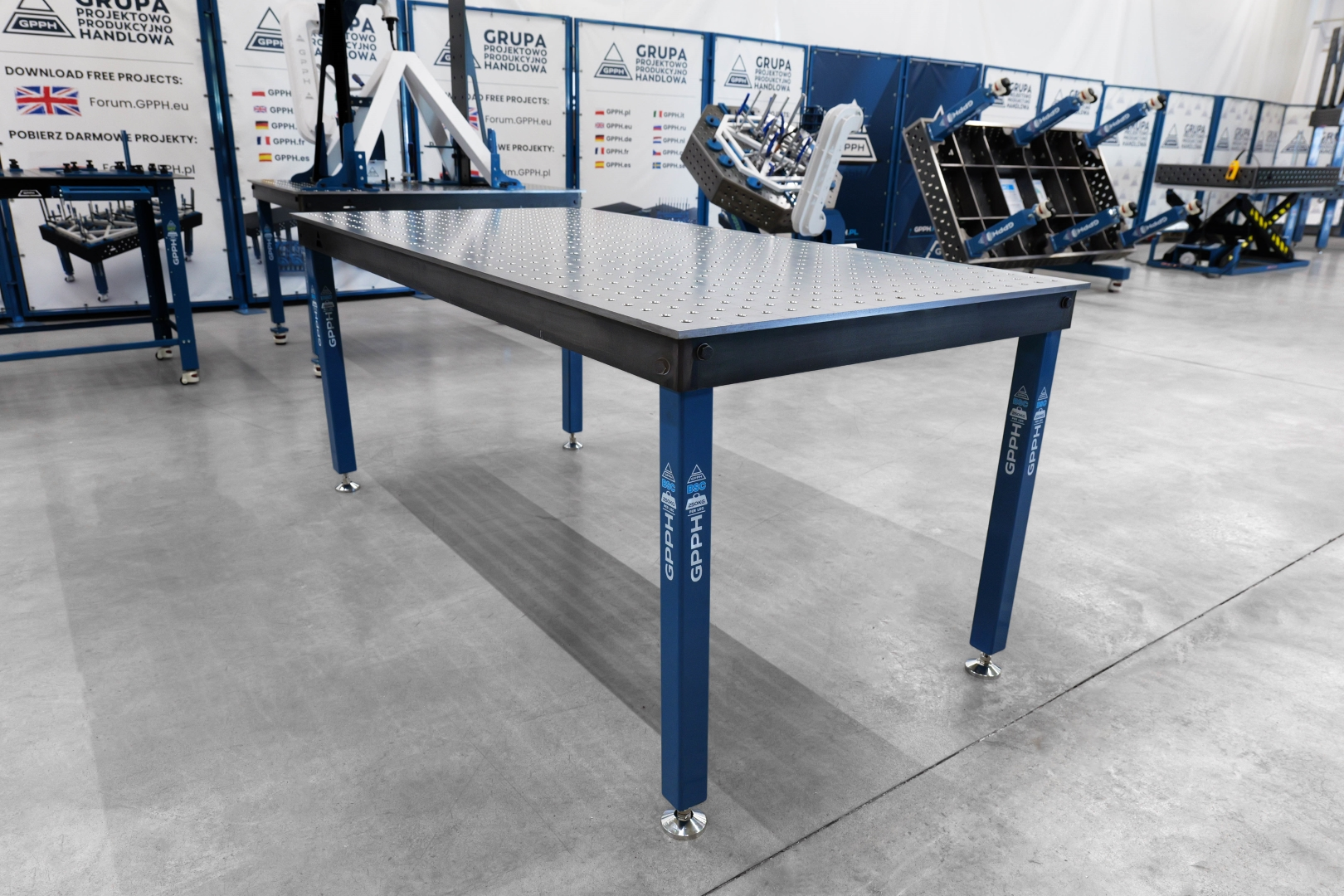 Stół Spawalniczy BASIC Rozmiar - 2000x1000mm, Siatka - 50x50mm, System - Φ16