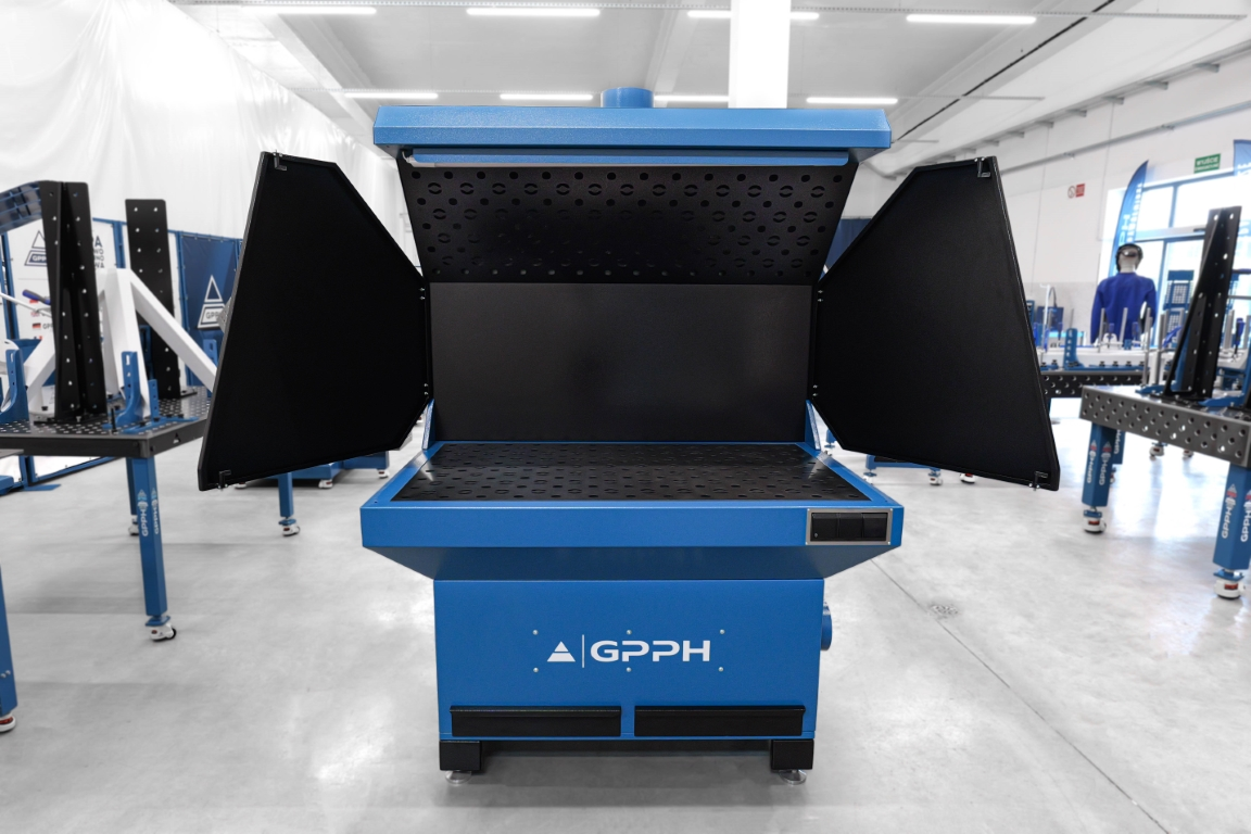 GPPH Stanowisko Szlifiersko-Spawalnicze Podstawa z odciągiem górnym 1270x770 mm fi28 mm siatka 100x100 mm
