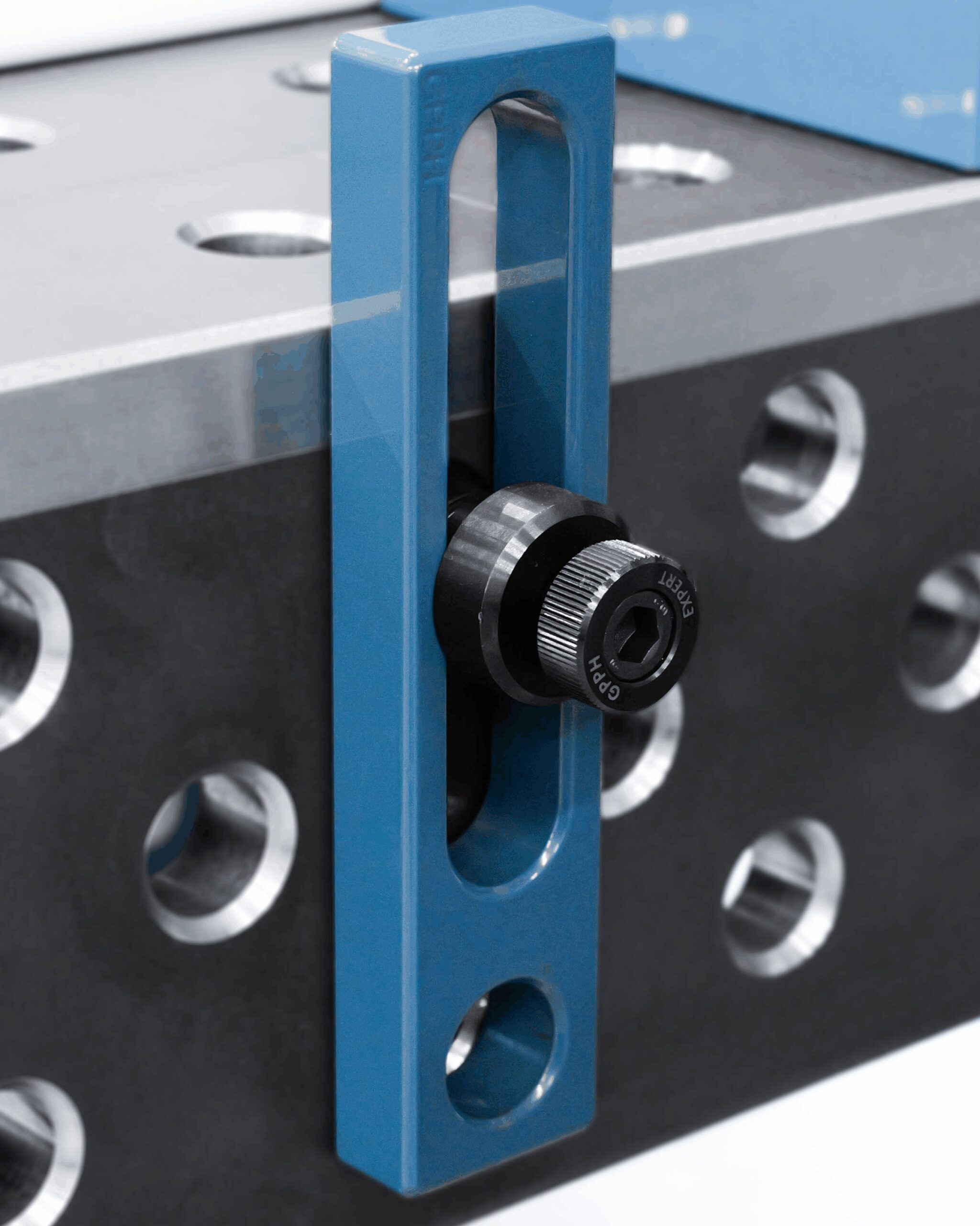 Stoper 225, System - Φ28, Seria - EXPERT