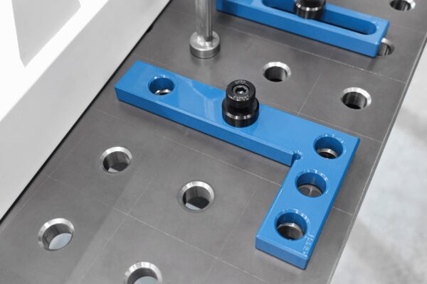 Winkiel płaski 275x150mm, System - Φ28, Seria - EXPERT