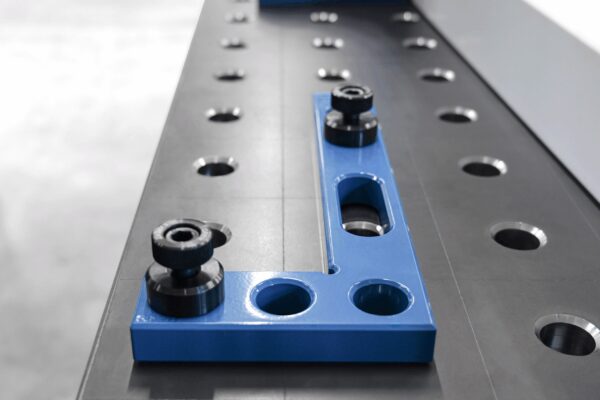 Winkiel płaski 320x150mm, System - Φ28, Seria - EXPERT